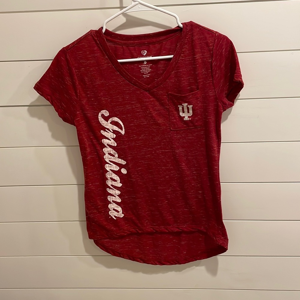 IU Tshirt